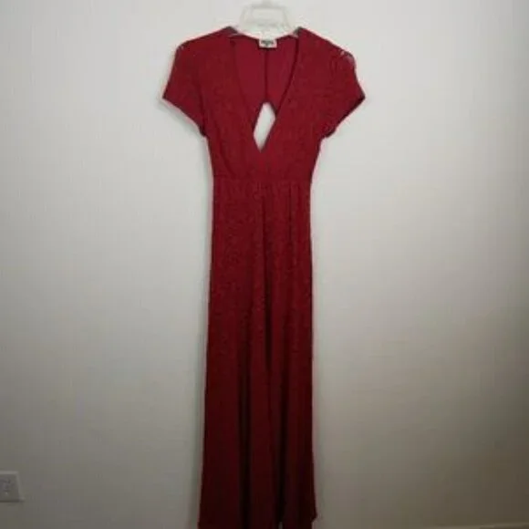 Show Me Your MuMuEleanor Lace Maxi Dress
